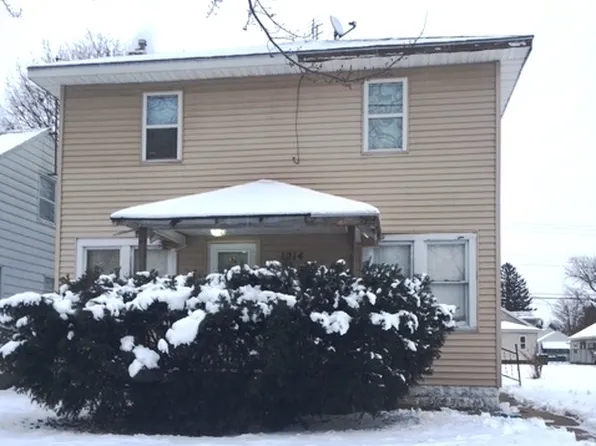 1214 N Brookfield St, South Bend, IN 46628