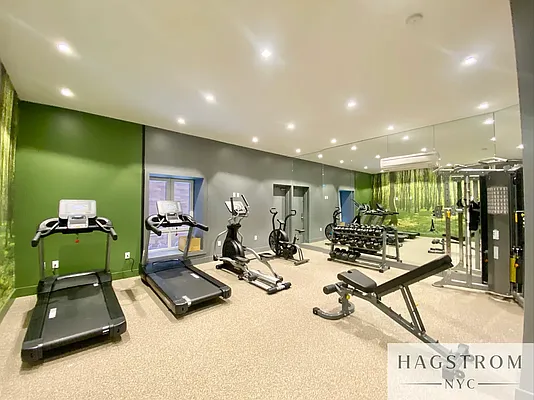 Rented by Hagstrom Management Inc | media 27