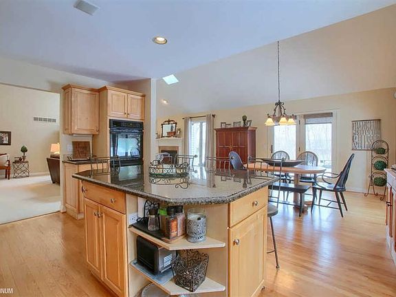 4th image of 53563 Paul Wood Dr