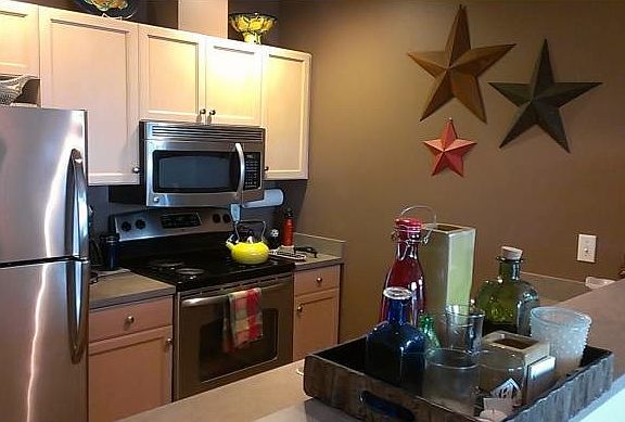 2nd image of 2727 Eastlake Ave E APT 101