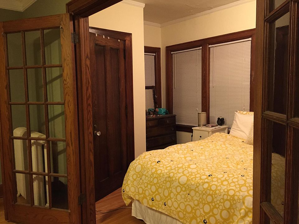 1st image of 3350 Dupont Ave S #1
