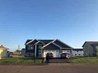 1210 Kimball Ave, Osceola, WI 54020