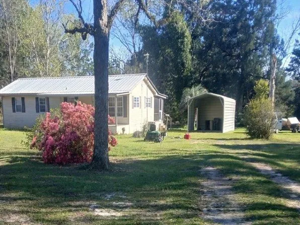 879 Macedonia Church Rd, Defuniak Springs, FL 32435