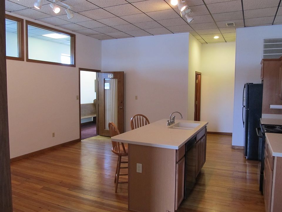 1st image of 107 N College Ave APT 102