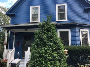 4 Pleasant St, Blackstone, MA 01504