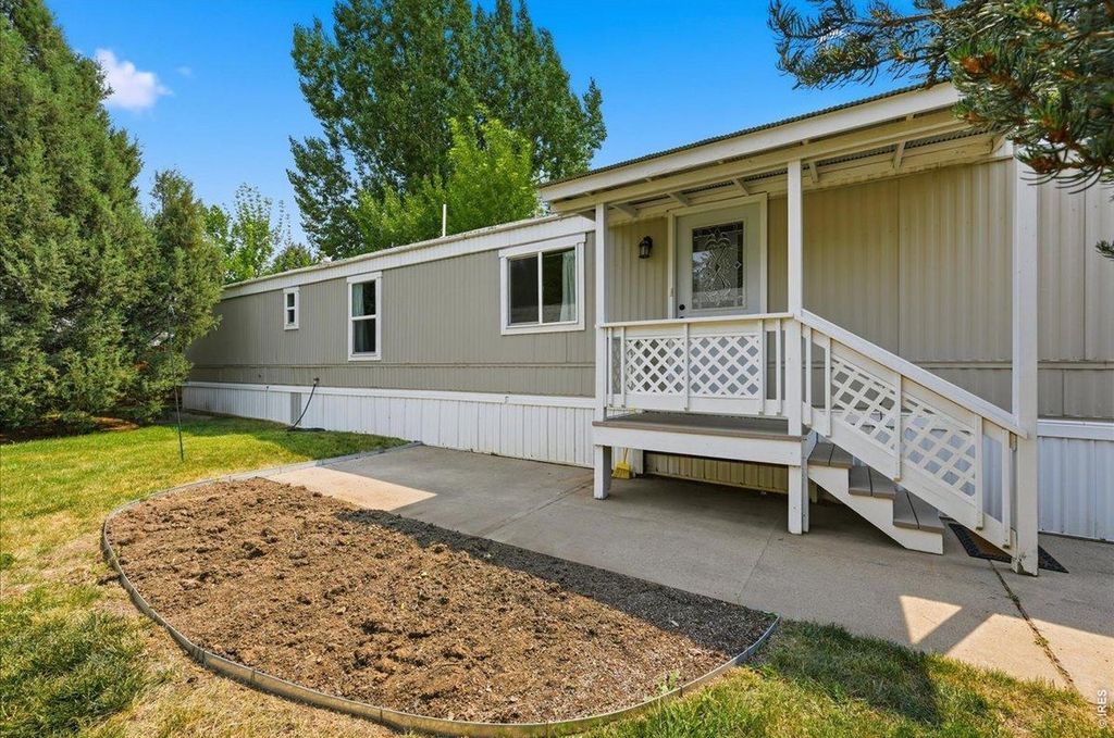 1601 N College Ave #220