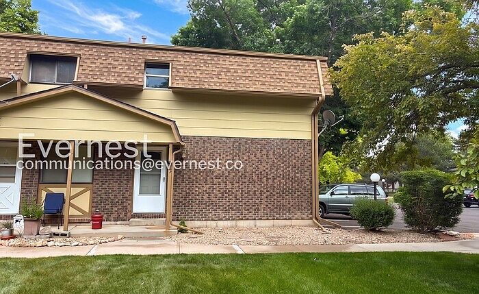 1st image of 1024 Oxford Ln #D9-33