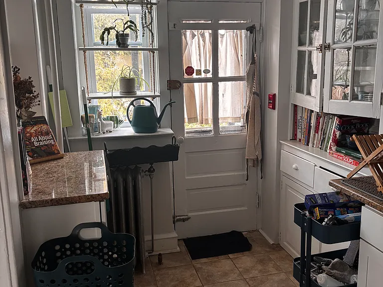 517 Burnham Rd #2 — Photo 8