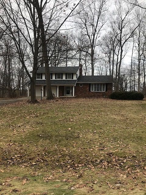 1st image of 2087 Forest Dr
