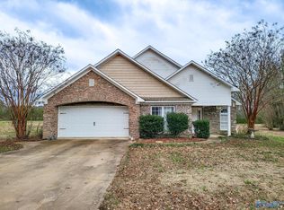 27212 Bain Rd, Athens, AL 35613