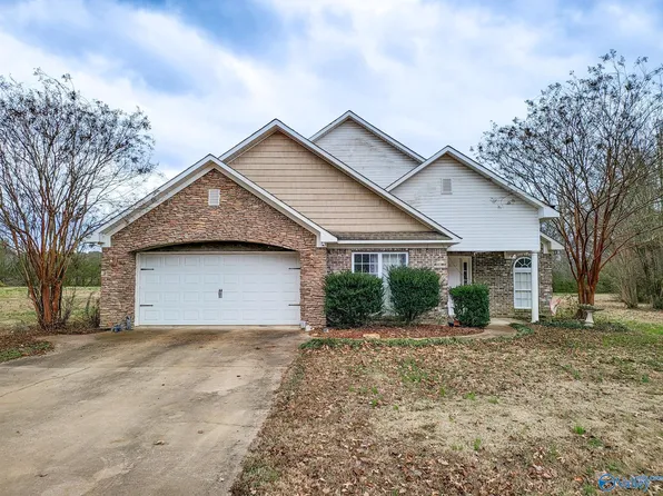 27212 Bain Rd, Athens, AL 35613