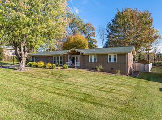7282 Southern View Rd, Bristol, VA 24202