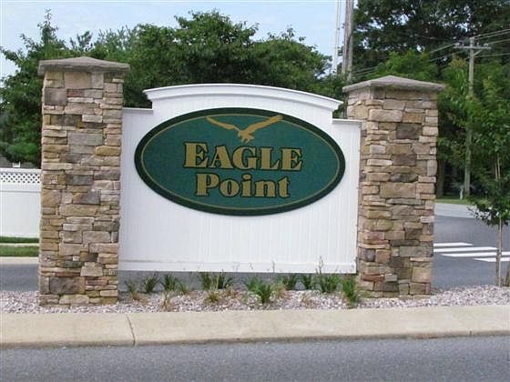1st image of 17663 Gate Dr Unit 4