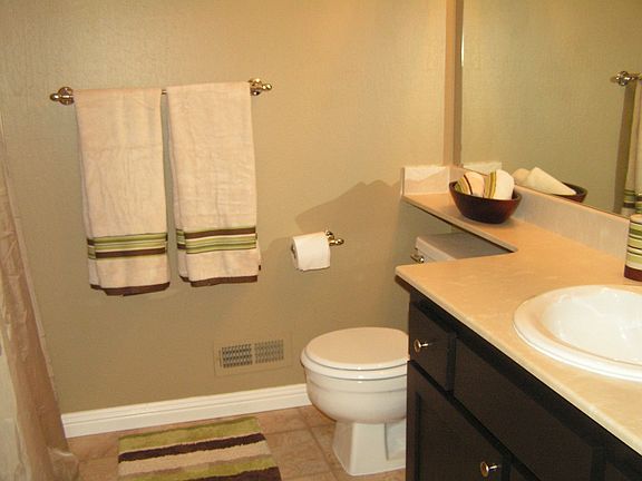2nd image of 375 Marti Marie Dr