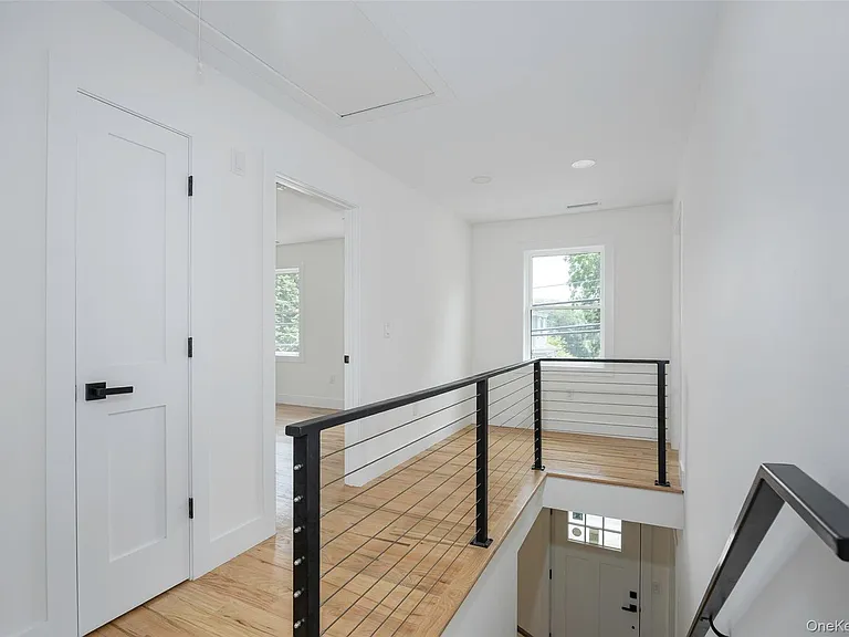 7441 S Broadway — Photo 19