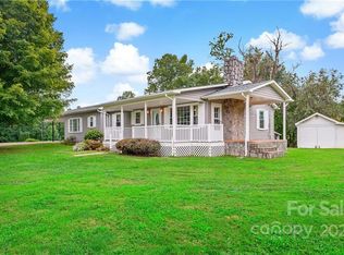 3259 Goose Creek Rd, Marion, NC 28752
