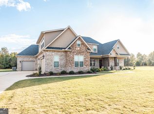 303 Bermuda Rdg, Perry, GA 31069