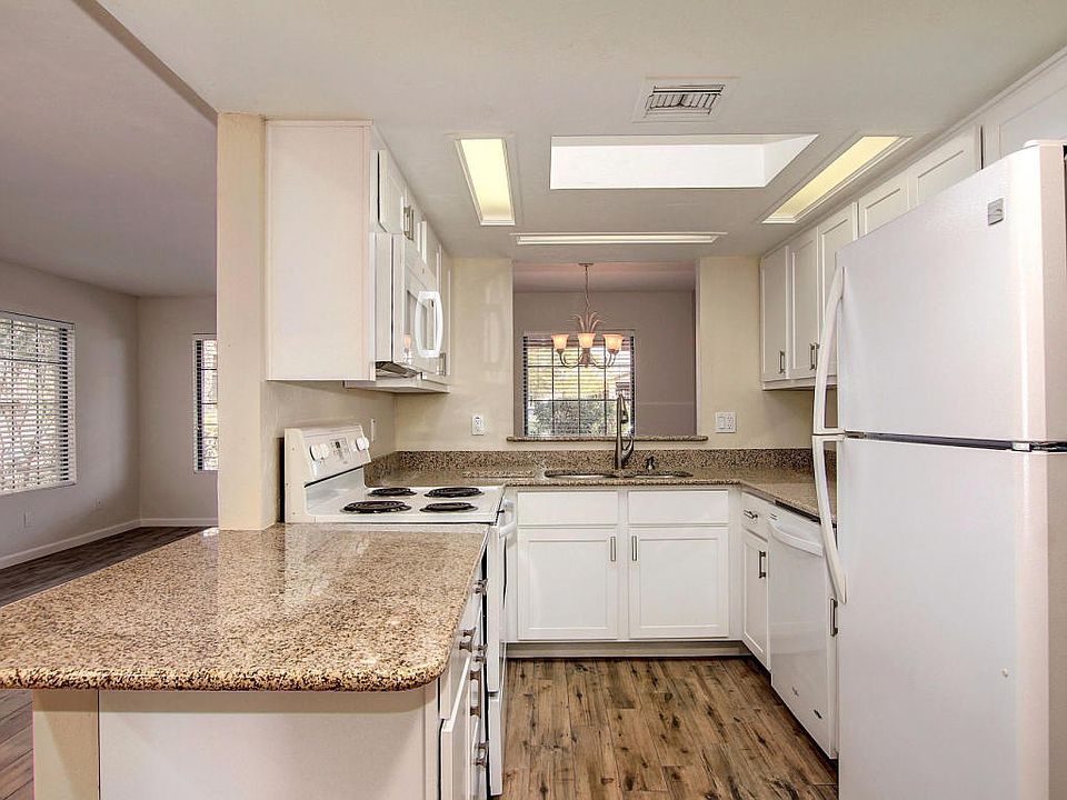 1st image of 14008 N Cameo Dr #2
