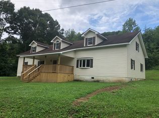 99 Nichols Branch Rd, Louisa, KY 41230