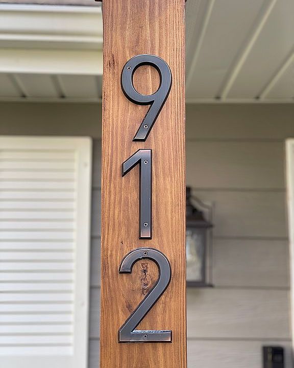 1st image of 912 Chancellor Dr