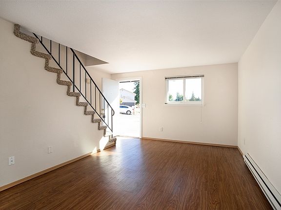 3rd image of 1021-1023 13th Street Ct NW #1021