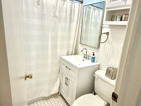 bathroom #1