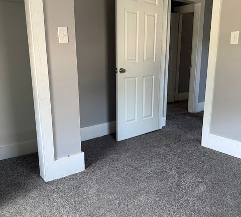 5th image of 213 N May St