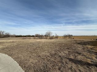 1001 Byers Dr, Central City, NE 68826