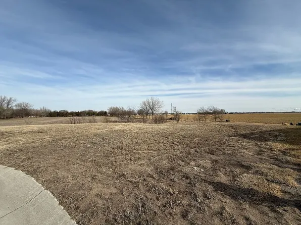 1001 Byers Dr, Central City, NE 68826