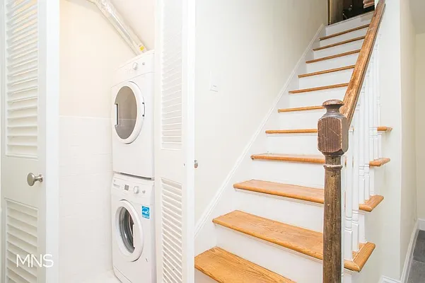 Rented by MNS | media 32