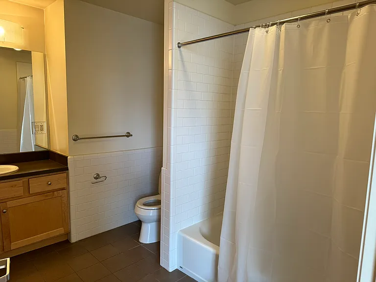 1630 California Street — Photo 30