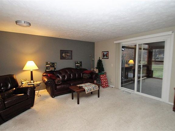 3rd image of 3224  sherwood Dr