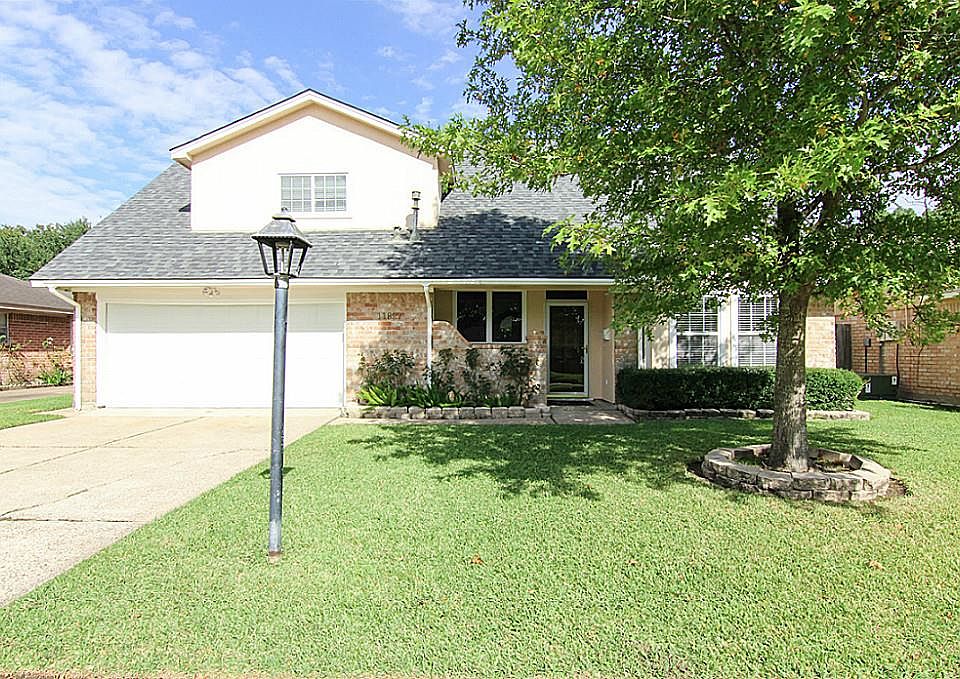 1st image of 11827 Kirkbriar Dr