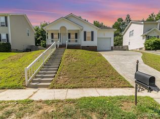 6223 Dumont Ln, Charlotte, NC 28269