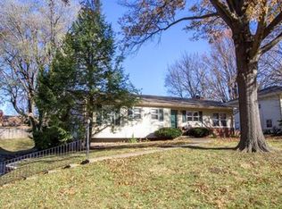 12204 E 40th St S, Independence, MO 64052