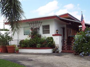 3910 SW 56th Ave, Davie, FL 33314