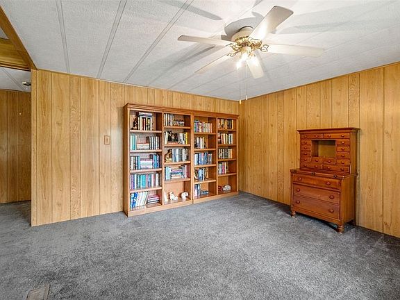 3rd image of 235 Trailwind St
