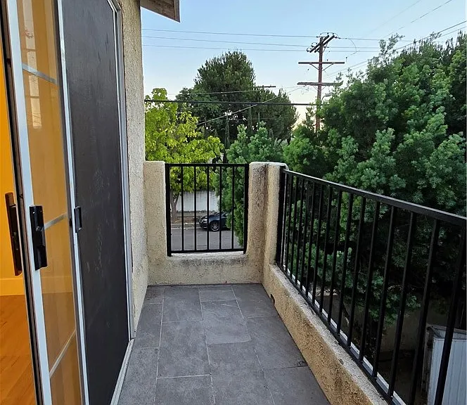 5803 Troost Ave — Photo 13