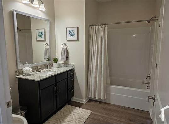 5th image of 150 Halter Cir