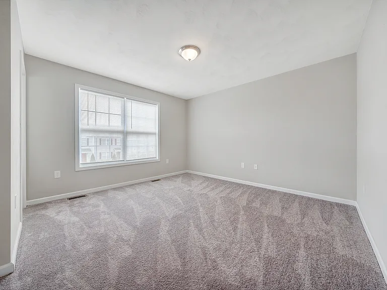 305 Lunaria Ln NW — Photo 12