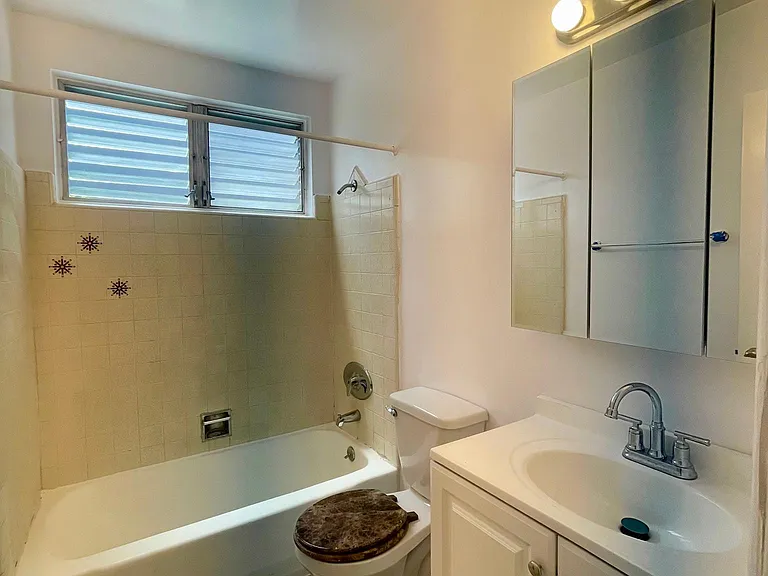 11818 Gateway Blvd #5B — Photo 15