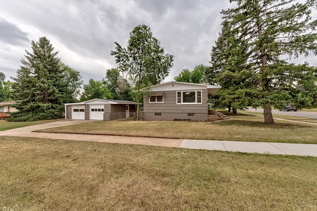 4633 Capitol St — Photo 4