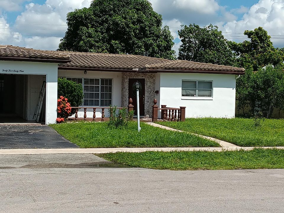 1st image of 4569 NW 40th Street