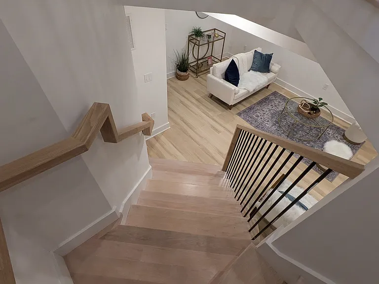 326 Main St #1 — Photo 10