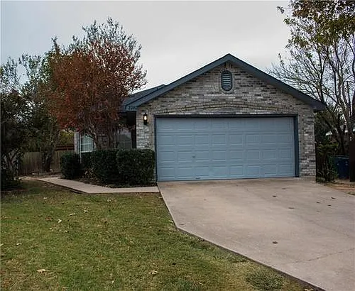 2202 Brookview Dr Photo 1 2202 Brookview Dr Photo 1
