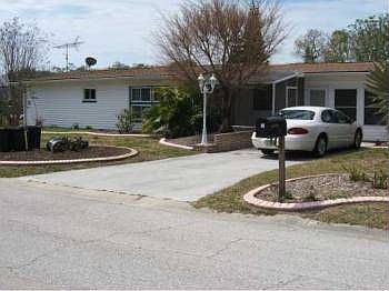 2nd image of 603 Tangerine St