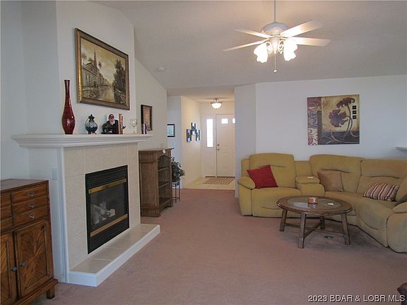 2nd image of 3786 Brookfield Ln