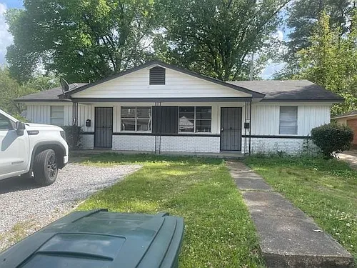 3021 Carnes Ave Photo 1