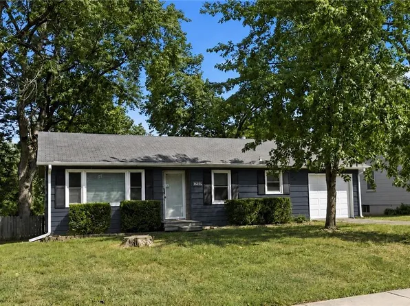 7606 W 66th Ter, Overland Park, KS 66202
