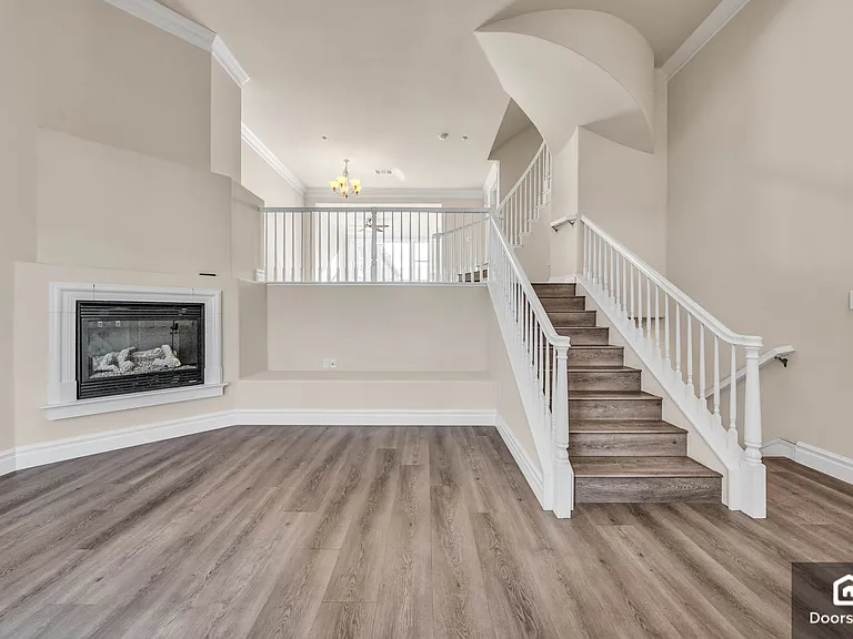 1164 McKay Dr — Photo 13